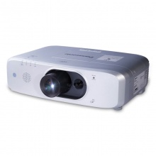 松下（Panasonic）PT-FW530C投影仪(4500流明 宽屏)
