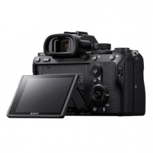 索尼（SONY） ILCE-7M3 全画幅微单相机 单机身（约2420万有效像素 4K视频 5轴防抖 a7M3/A73）